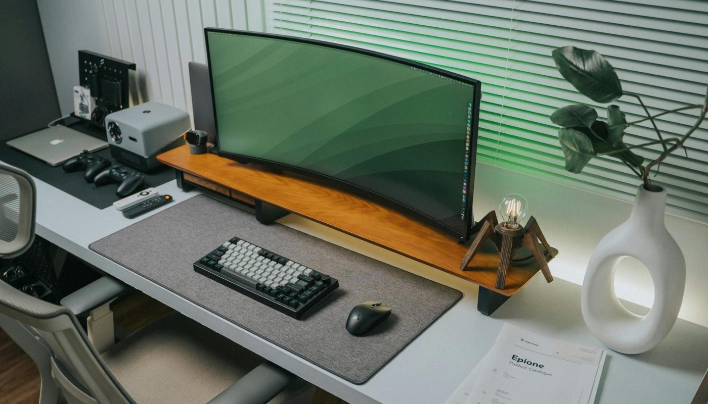 bureau avec support d ecran ordinateur bureau